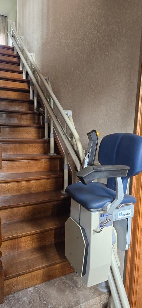Electrische traplift, Diversen, Trapliften, Ophalen