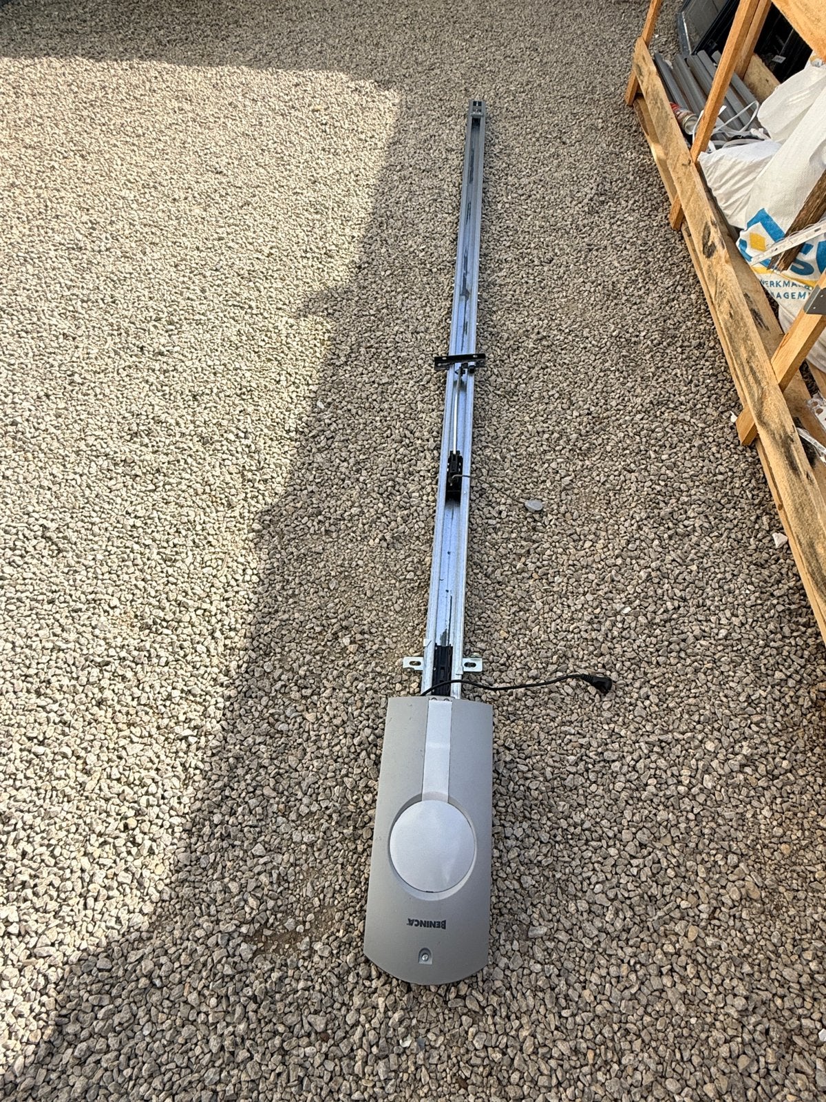 Elektrische garagedeur opener, Doe-het-zelf en Bouw, Ophalen, Zo goed als nieuw, Garagedeur