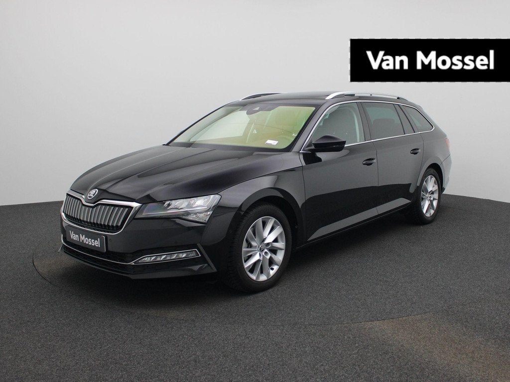 Skoda Superb Combi 1.4 TSI iV 160kW DSG6 Clever, Auto's, Stof, Gebruikt, Zwart, 4 cilinders