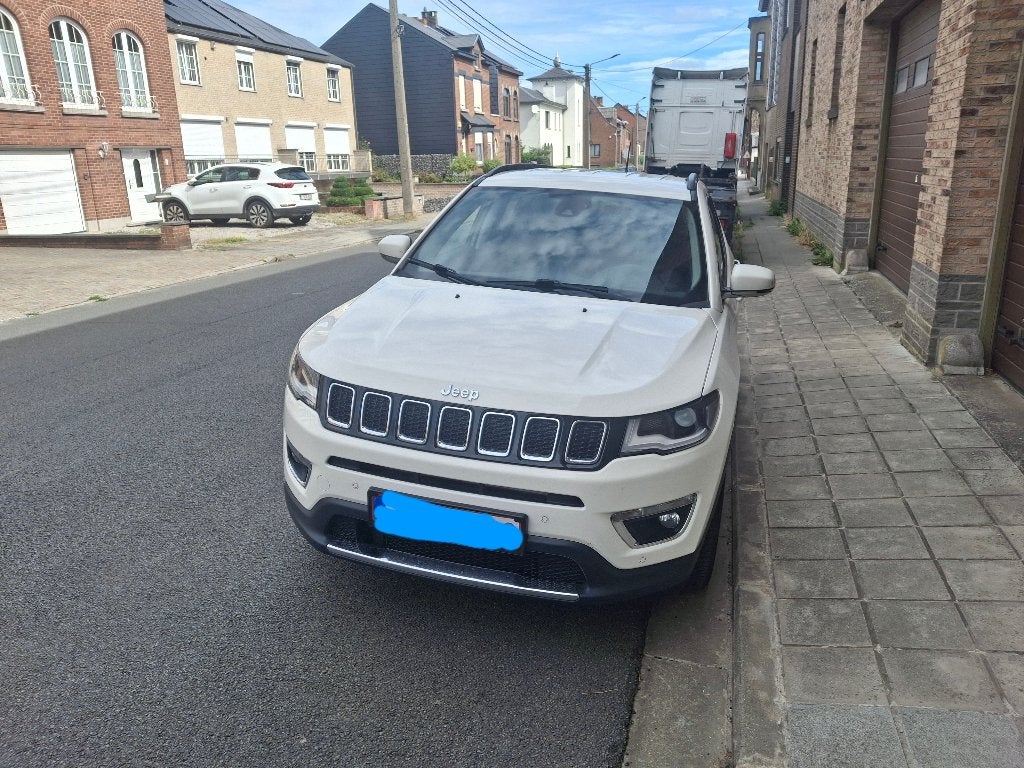 Jeep compass 2018 130.000km 9000euros, Auto's, Jeep, Wit, Particulier, SUV of Terreinwagen, Euro 6