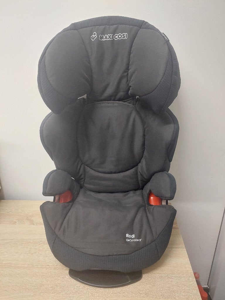 2 autostoelen Maxi-Cosi Rodi Air Protect, Ophalen, Verstelbare rugleuning, 15 t/m 36 kg, Maxi-Cosi