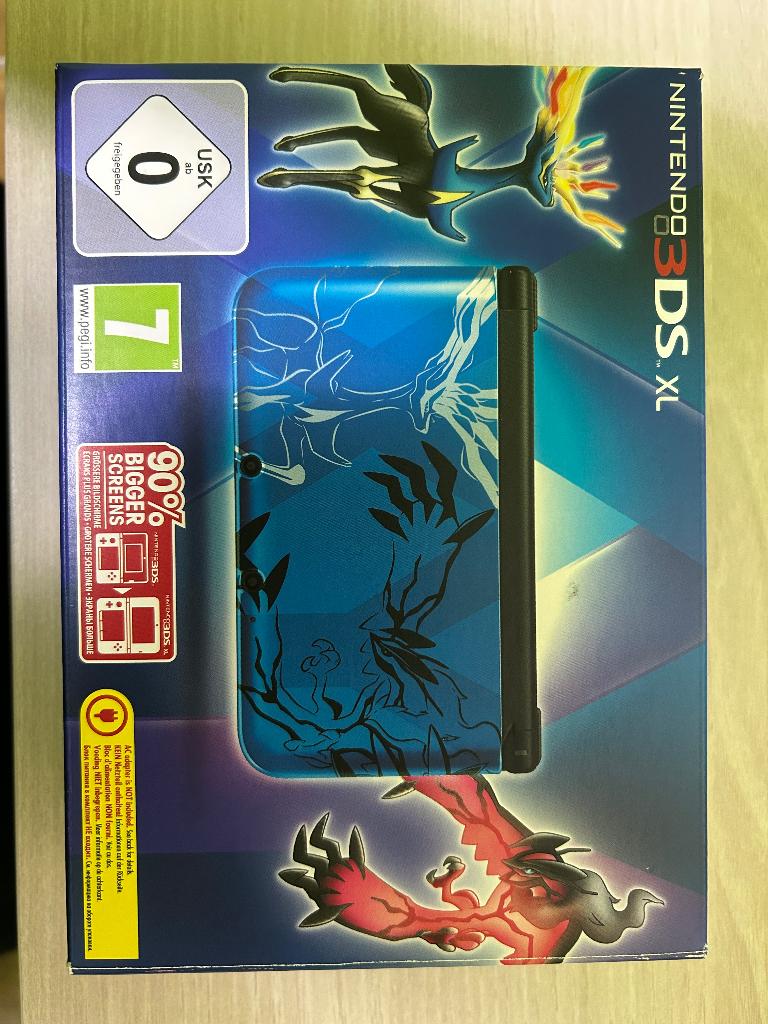 Nintendo 3DS limitée Yveltal Xerneas Blue, Consoles de jeu & Jeux vidéo, Consoles de jeu | Nintendo 2DS & 3DS, Enlèvement, Comme neuf