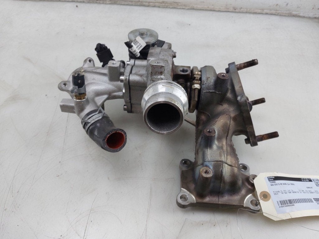 TURBO Kia Ceed Sportswagon (CDF) (|2823107601|), Auto-onderdelen, Gebruikt, Kia