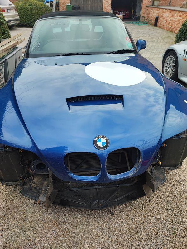 Capot BMW Z3, Enlèvement, BMW, Capot moteur