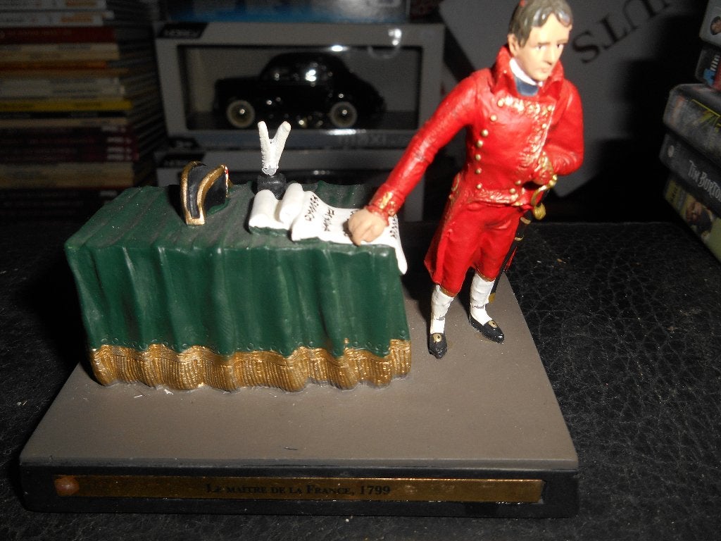 Bonaparte premier Consul 1799 figurine en plomb, Collections, Enlèvement ou Envoi