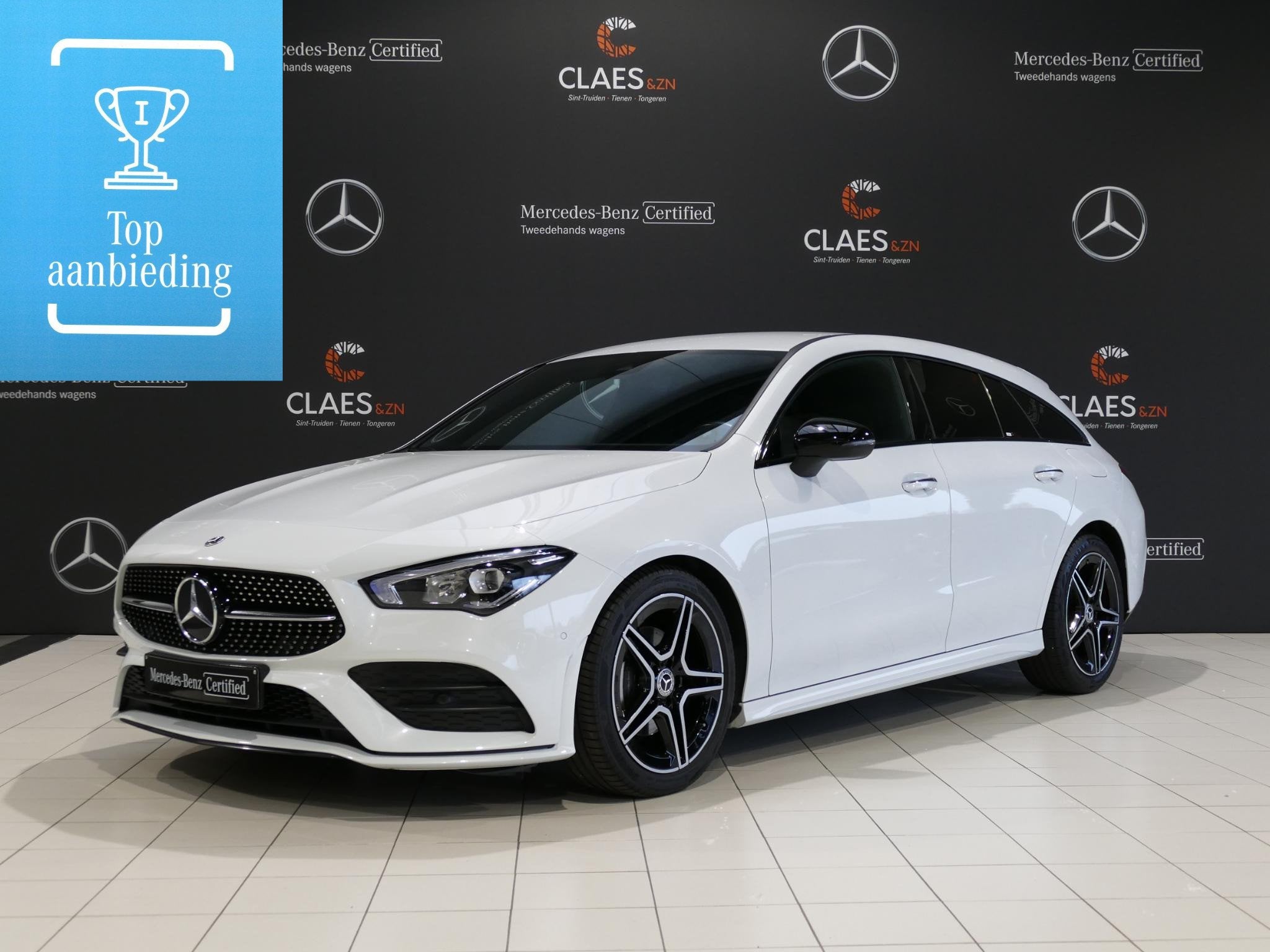Mercedes-Benz CLA-klasse 180d Shooting Brake AMG Line DOS 39, Auto's, CLA, Stof, Gebruikt, Zwart
