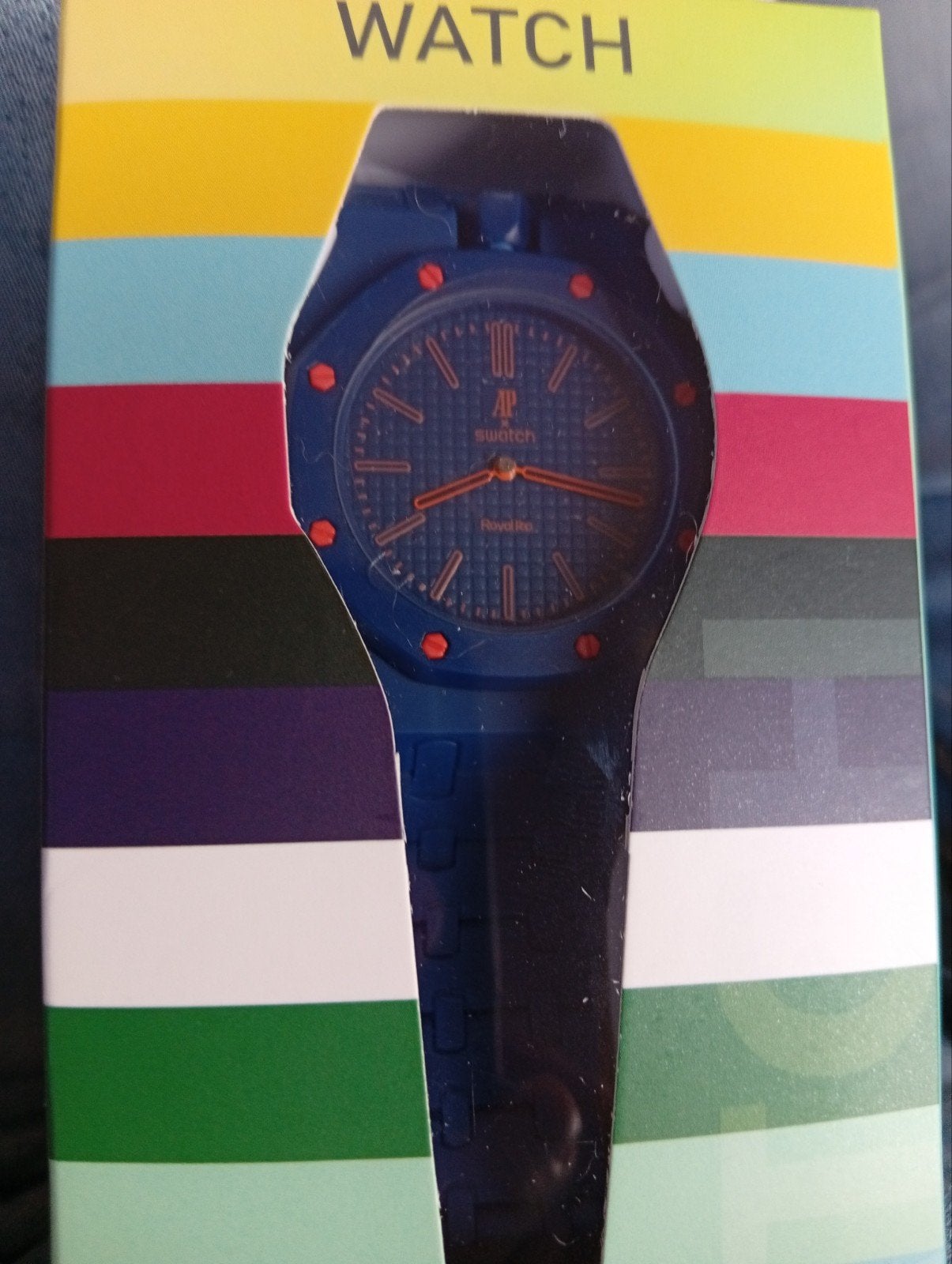 Donnez un tout nouveau look à votre montre Royal Pop, Bijoux, Sacs & Beauté, Montres | Hommes, Enlèvement ou Envoi, Swatch, Autres matériaux