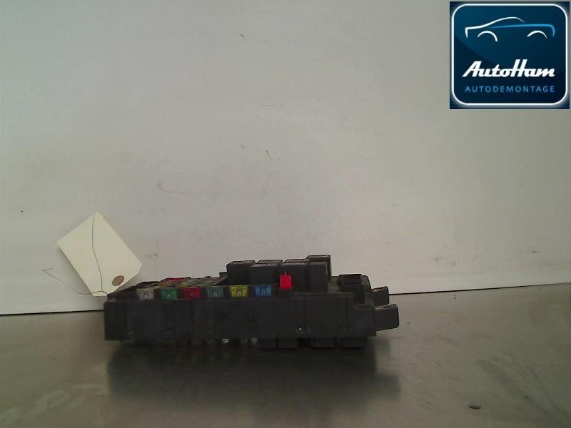 ZEKERINGKAST Volvo S60 I (RS / HV) (518828108), Auto-onderdelen, Gebruikt, Volvo