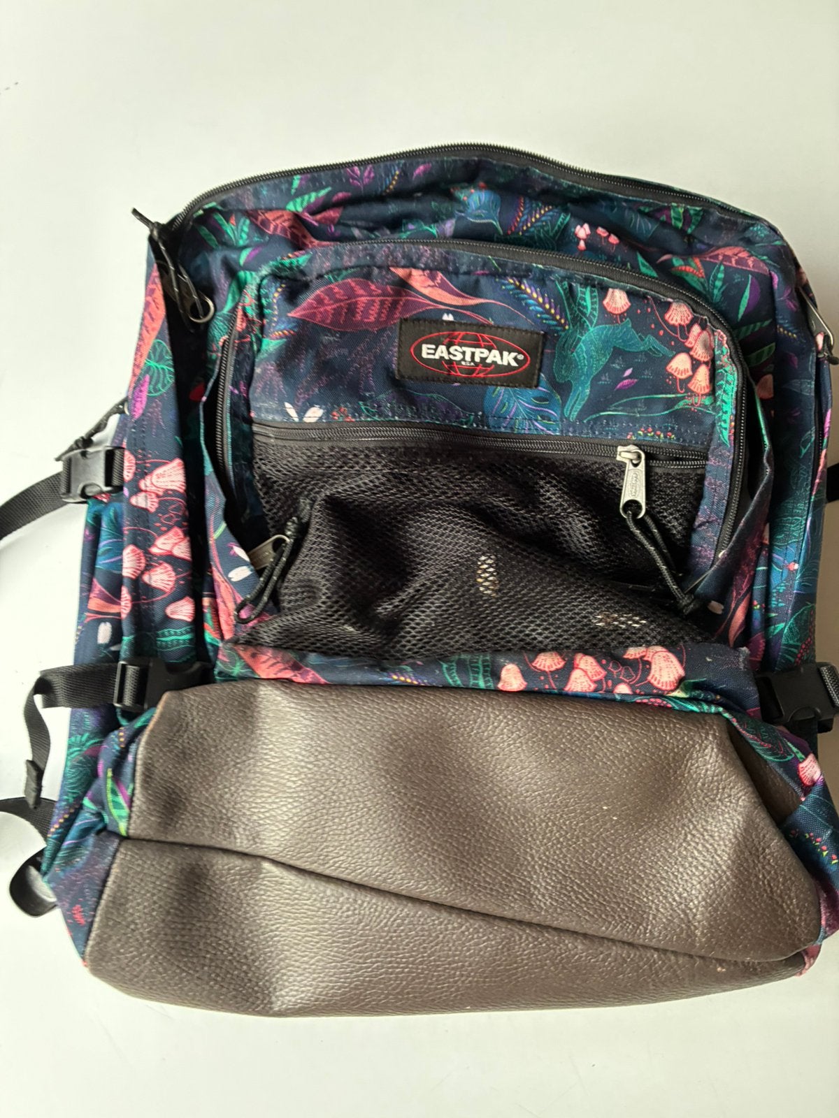 Sacoche Eastpak, Autres couleurs, 50 cm ou plus, Enlèvement, Sac à dos