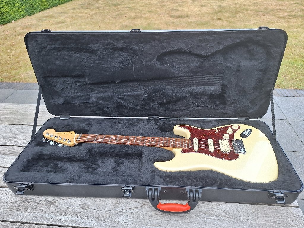 Fender American Deluxe, Elite, Ultra Stratocaster, Muziek en Instrumenten, Ophalen, Gebruikt, Solid body, Fender