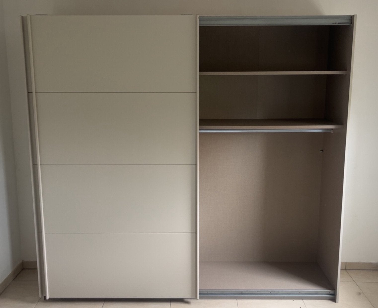 Rauch Quadra schuifdeurkast – nooit gebruikt, Ophalen, Overige materialen, 200 cm of meer, 200 cm of meer