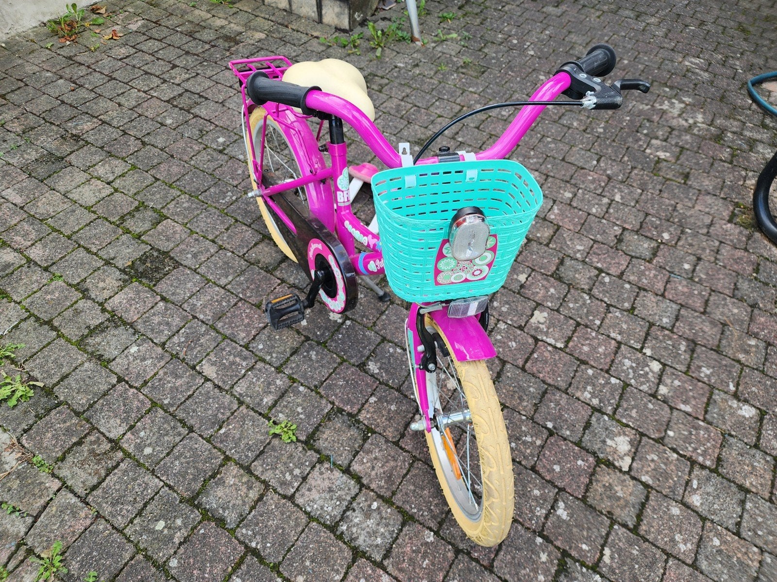 Meisjesfiets 2 tot 4 jaar, Ophalen