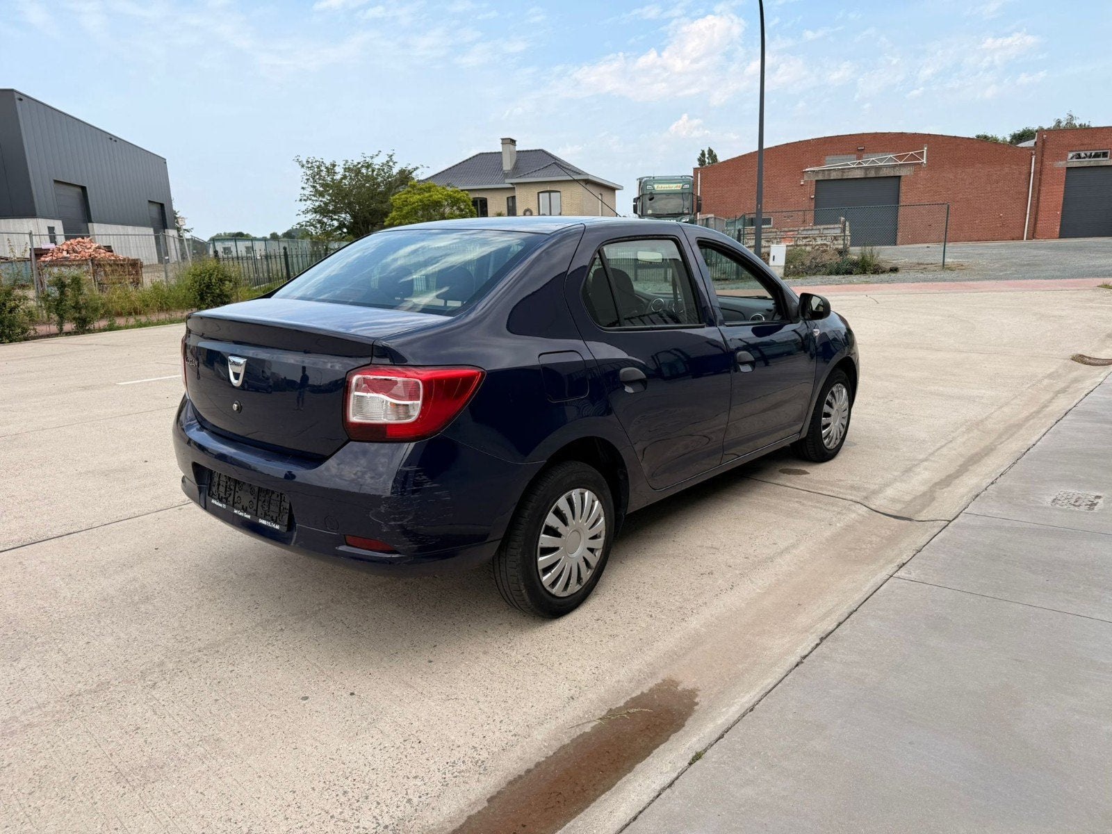 Dacia Logan 2016 Benzine, Auto's, Dacia, https://public.car-pass.be/vhr/906e5f31-e417-4b95-af75-fd9405f0c86d, Euro 6, Blauw, Elektrische ramen