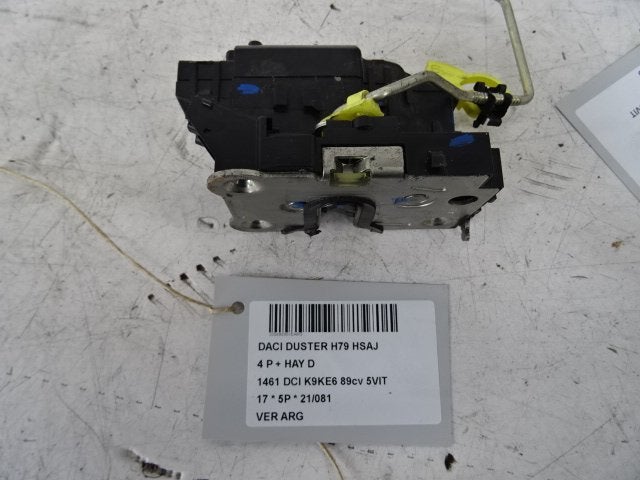 PORTIERSLOT LINKS ACHTER Dacia Duster (HS) (01-2009/01-2018), Gebruikt, Achter, Dacia