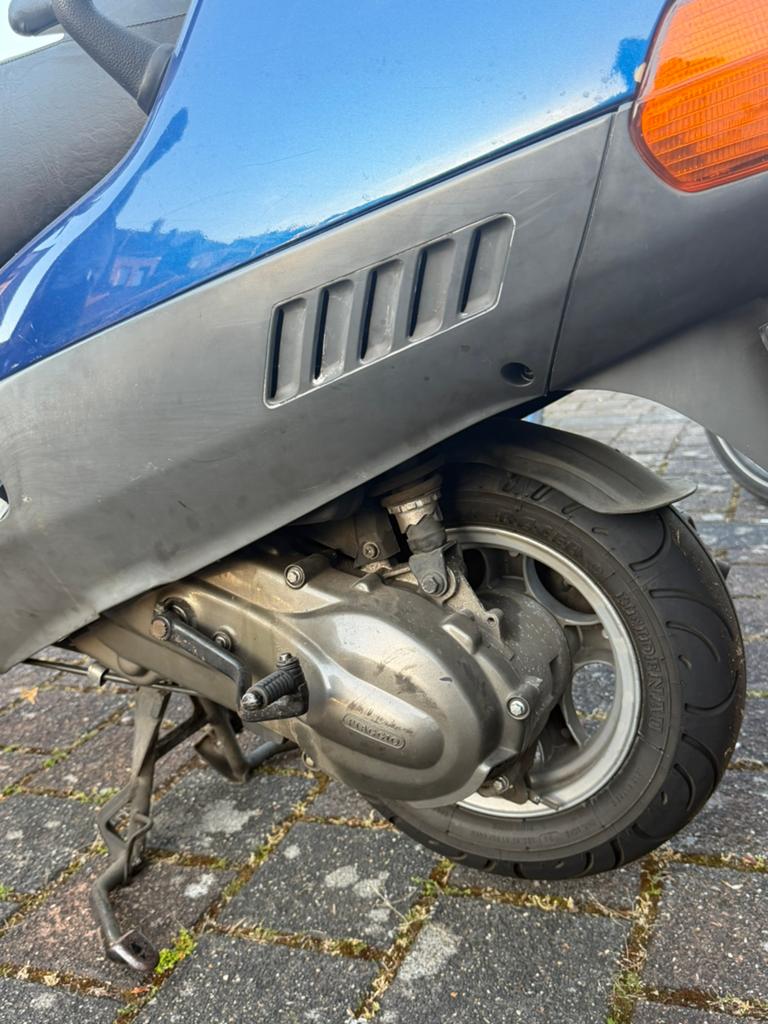 Piaggio hexagon 125cc, Enlèvement, Comme neuf