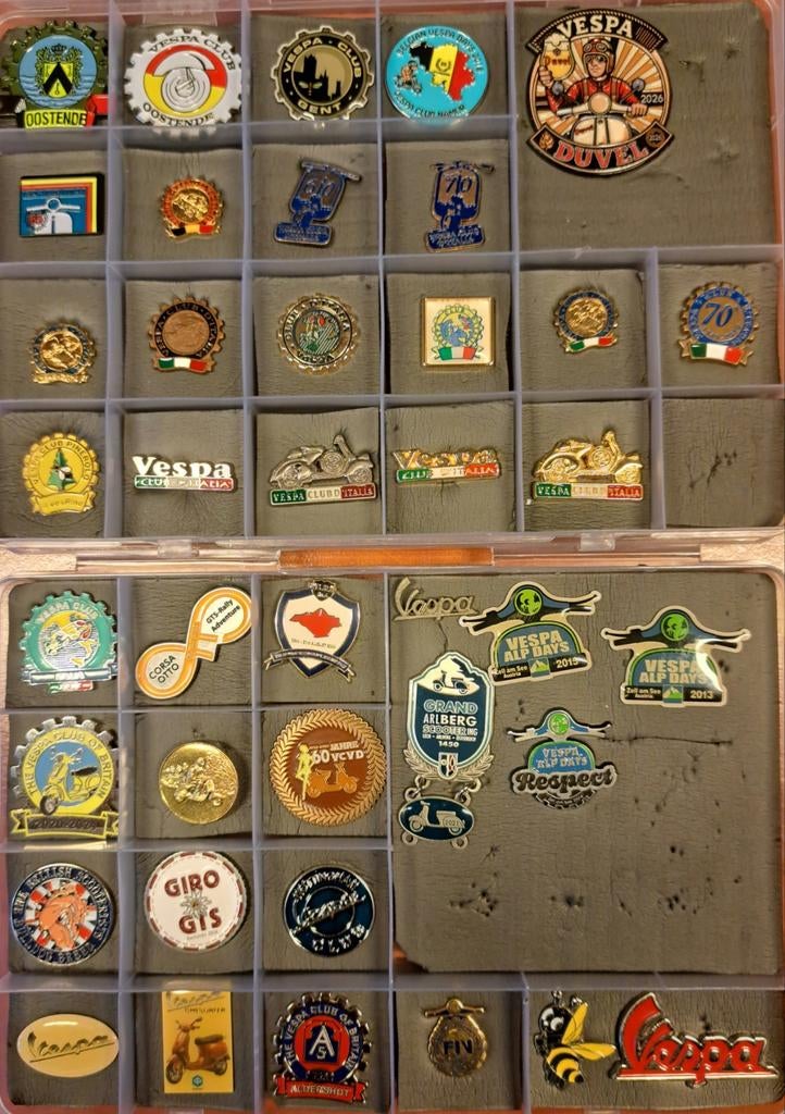 Collection de différentes épingles et épingles Vespa, Consoles de jeu & Jeux vidéo, Jeux | Autre, Enlèvement ou Envoi