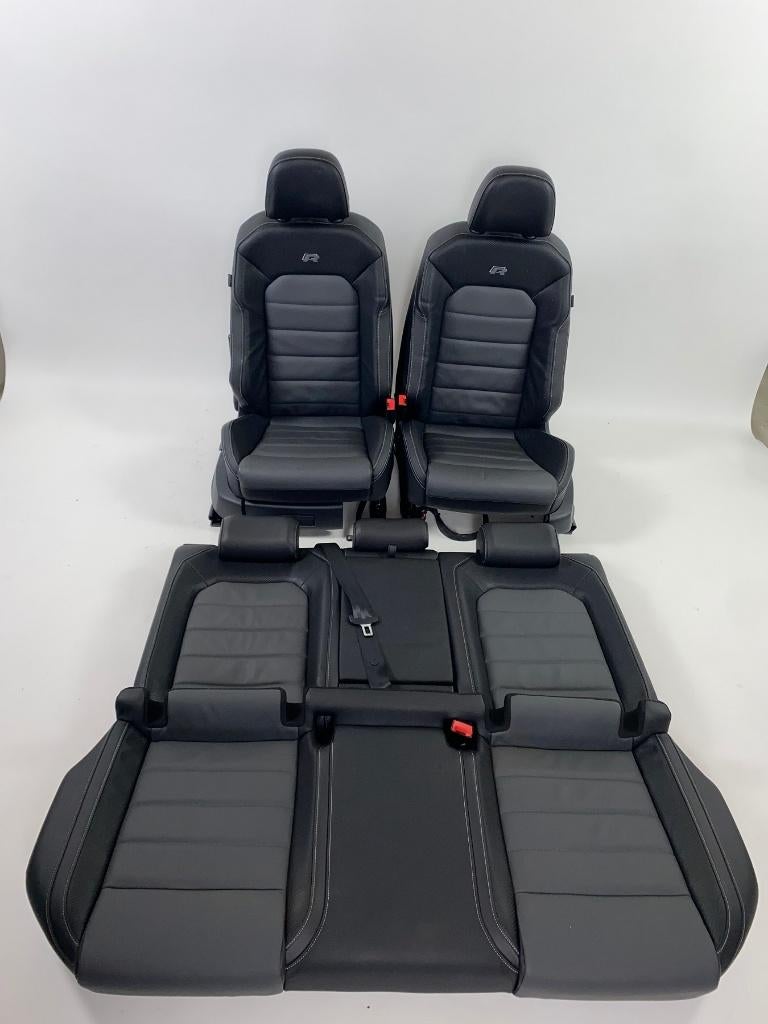Intérieur VW Golf 7 R en cuir/noir carbone, Autos : Pièces & Accessoires, Habitacle & Garnissage, Volkswagen, Utilisé, Enlèvement ou Envoi