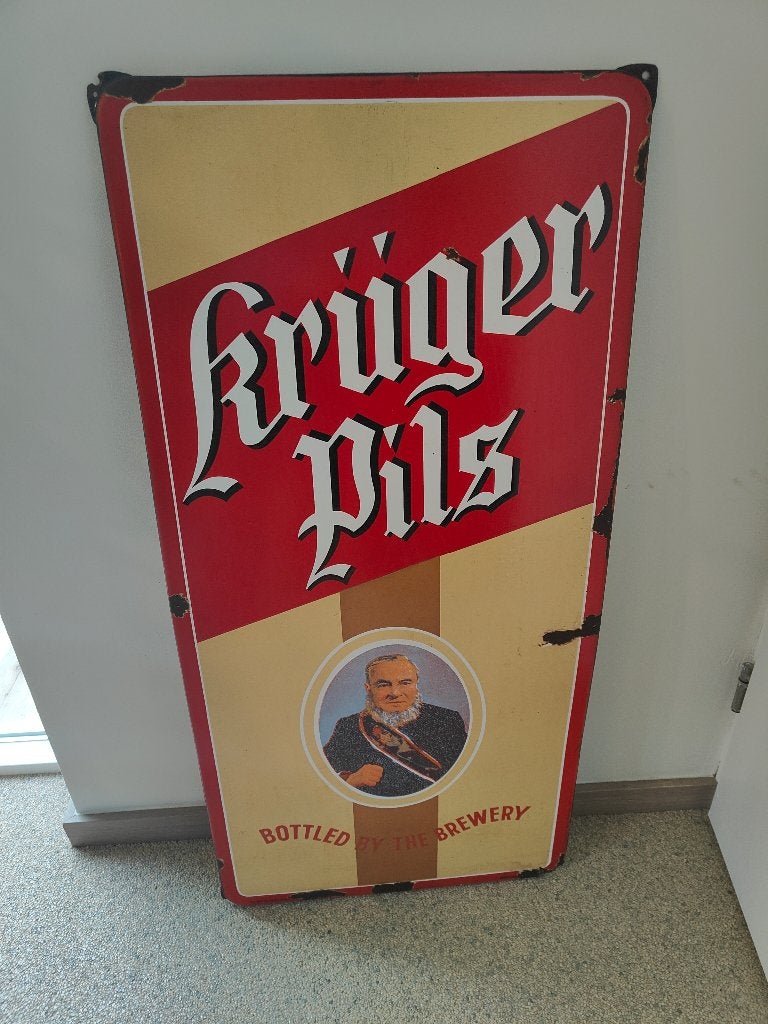 Assiette en émail Krüger Pils | Belge enamel, Collections, Enlèvement ou Envoi, Panneau publicitaire