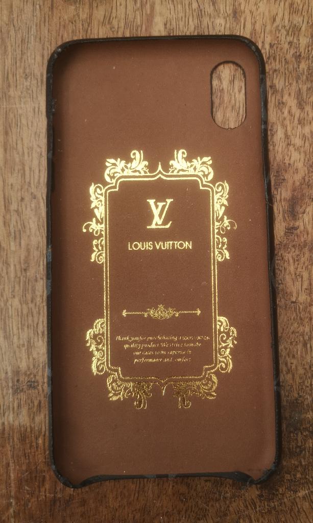 Louis Vuitton hoesje voor iPhone, Ophalen, Zo goed als nieuw, Zwart, Leer