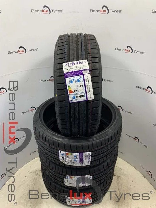NIEUW 205/35ZR18 205/35R18 205/35/18 2053518 205/35 ZR18 R18, Neuf, -, Véhicule de tourisme, Pneus été