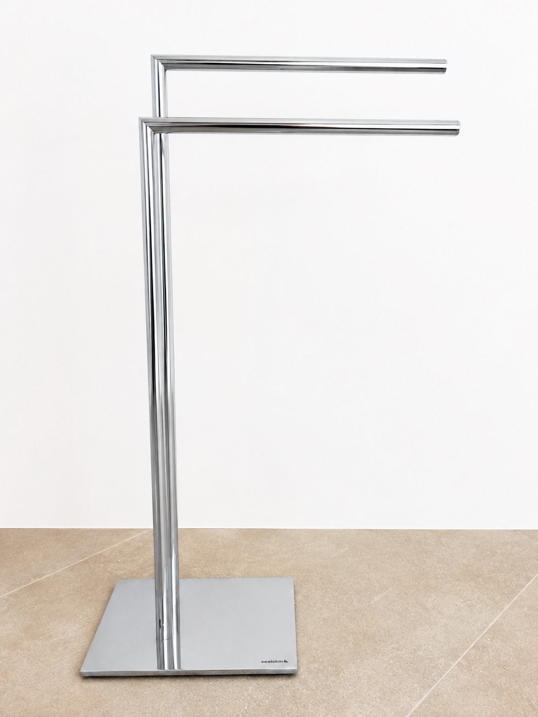 Porte-serviettes autoportant Sealskin Tube — Chrome, Maison & Meubles, Enlèvement ou Envoi, Autres couleurs, Porte-serviettes