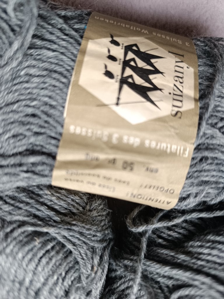 4 x 3 suisses Suizanyl, Hobby & Loisirs créatifs, Enlèvement ou Envoi, Neuf, Tricot ou Crochet, Laine ou Fils