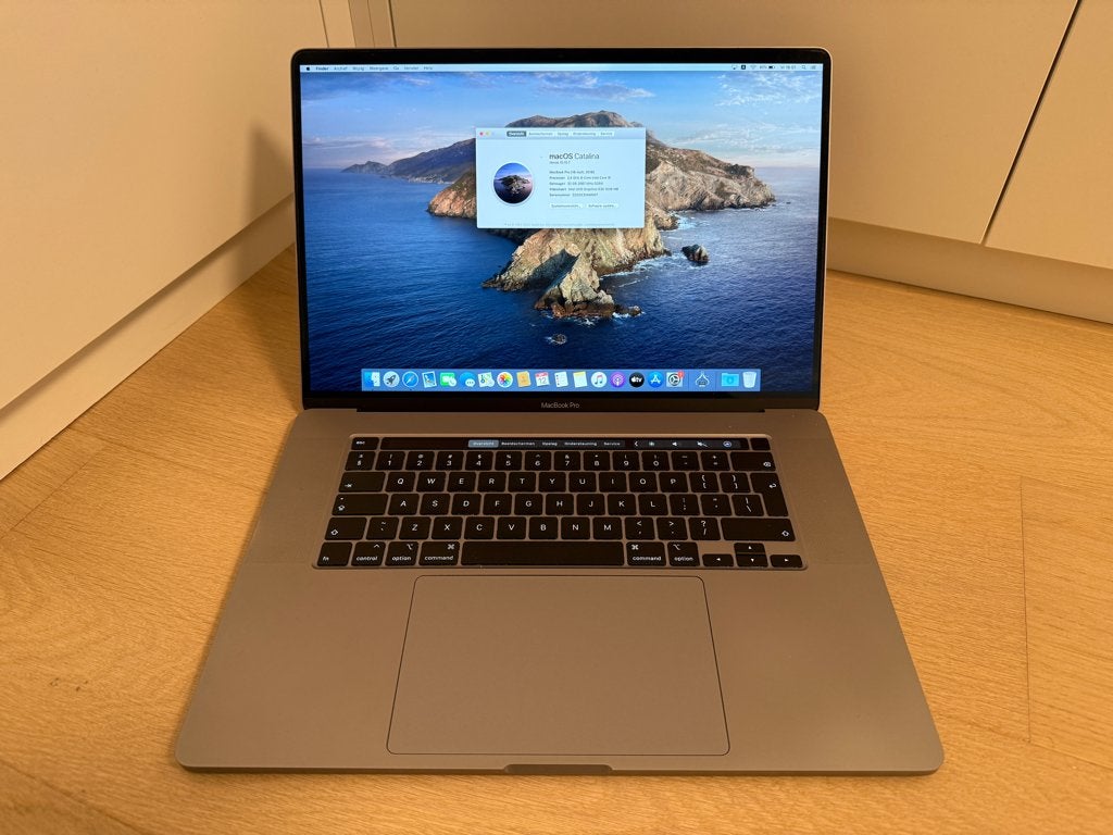 Apple Macbook Pro 16" i9 2,4 GHz 32 Go 1 To SSD 5500M 8 Go, MacBook Pro, 16 pouces, Comme neuf, 1 TB ou plus