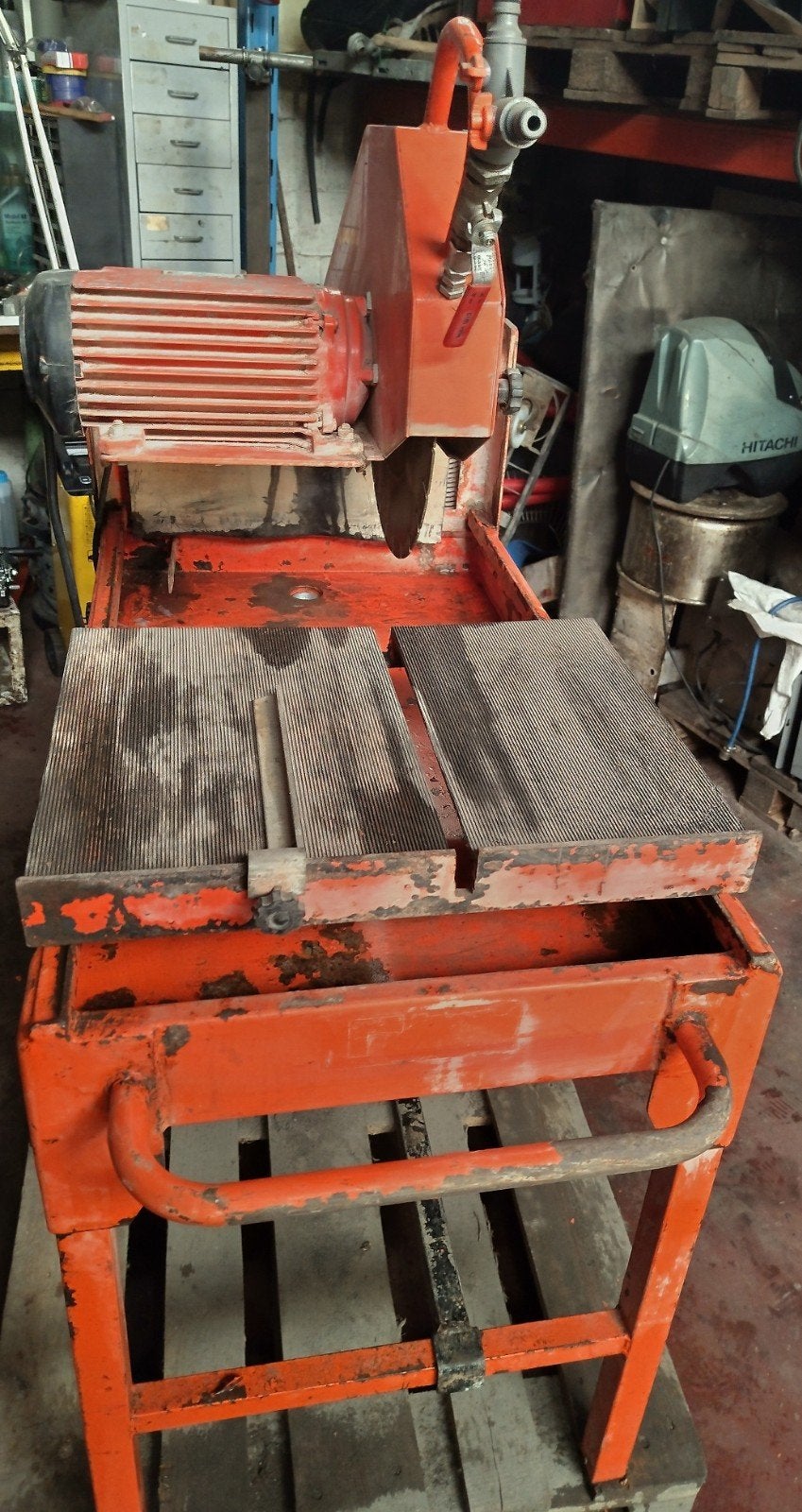 SCIE COUPE PAVES ELECTRIQUE SUR TABLE, Enlèvement ou Envoi