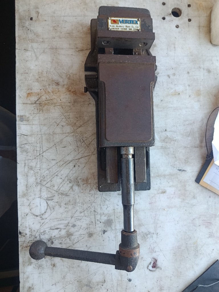 chèque bancaire de précision, Bricolage & Construction, Établis, Enlèvement, Utilisé, Moins de 70 cm, Étau