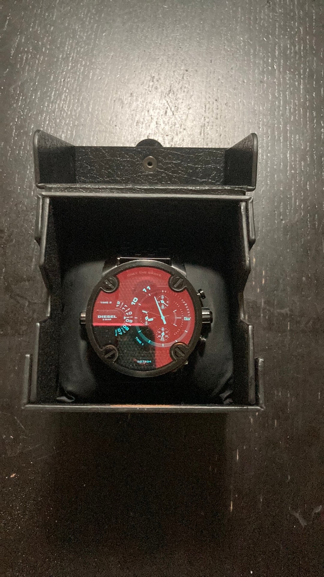 Diesel horloge te koop, Ophalen, Gedragen
