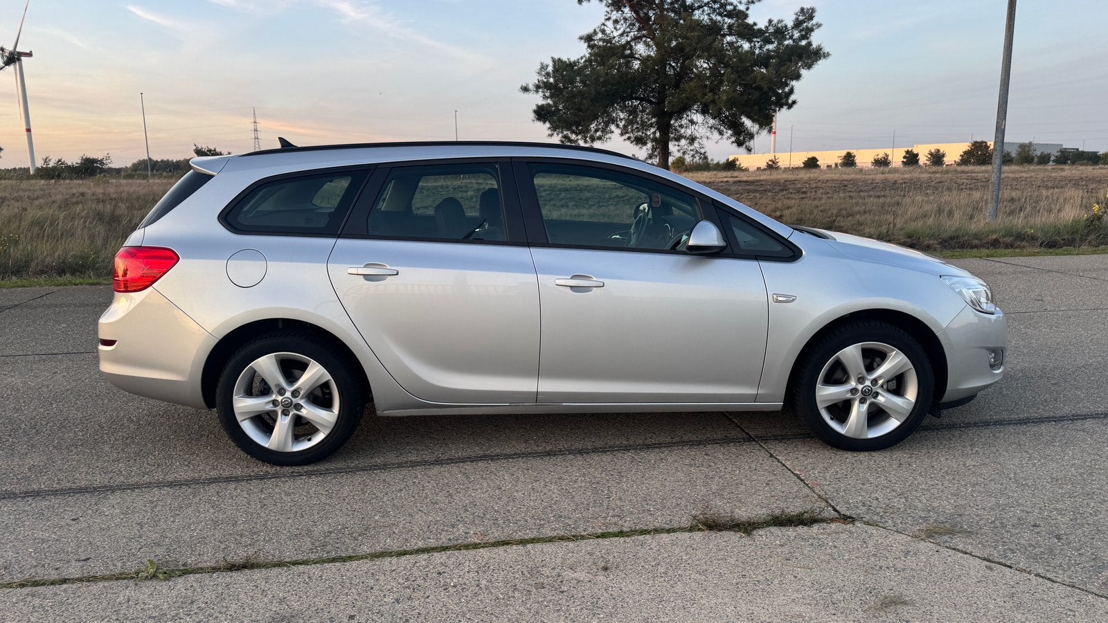 Opel Astra uitstekend staat, met keuring, Carplay, Auto's, Stof, 5 deurs, Particulier, Sound system