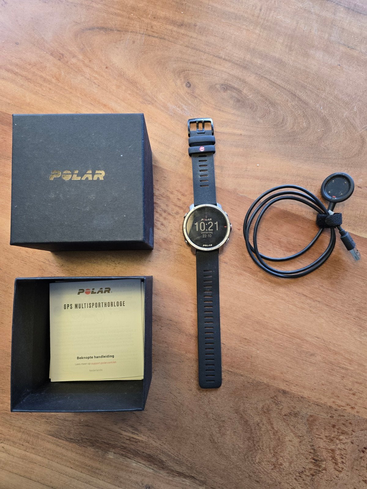 Polar Grit x Pro Titan., Bijoux, Sacs & Beauté, Montre-bracelet, Autres marques, Enlèvement ou Envoi, Utilisé