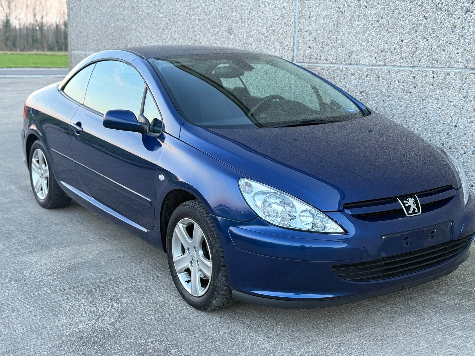 Peugeot 307 Cabrio1.6i ( 112.000Km ) Airco Cd/Radio Garantie, Auto's, Peugeot, Bedrijf, Handgeschakeld, Radio, Te koop