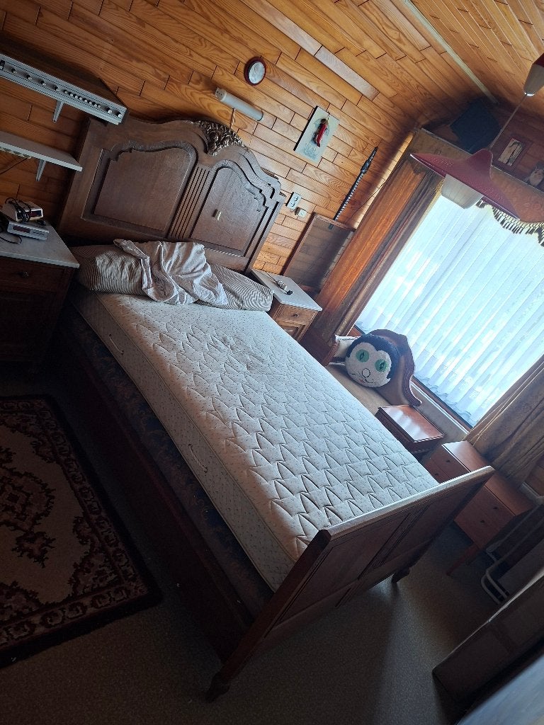 antieke slaapkamer, Enlèvement