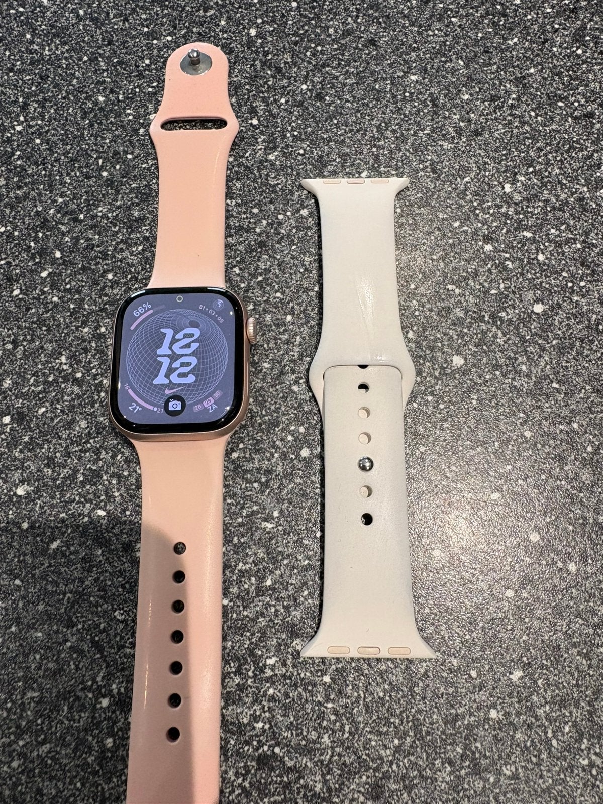 Apple watch serie 10 42mm, Handtassen en Accessoires, Smartwatches, Verzenden, Zo goed als nieuw, IOS