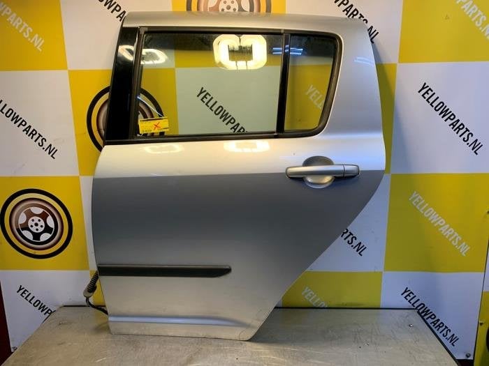 Portière 4portes arrière gauche d'un Suzuki Swift (Z2S), -, 3 mois de garantie, Utilisé, Porte
