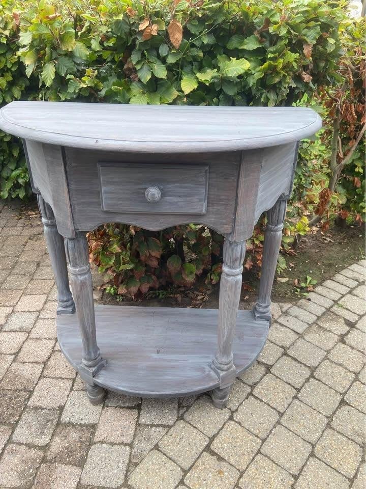 Sidetable- halfrond kastje, Huis en Inrichting, Ophalen, Gebruikt, Minder dan 150 cm, Minder dan 100 cm