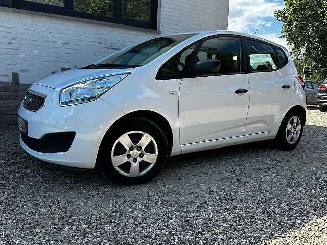 Kia Venga 1.4i Fusion ISG 1ER PRO/CLIM/USB/GARANTIE 12 MOIS, Auto's, Kia, Euro 5, Wit, Bedrijf, https://public.car-pass.be/vhr/bc3f0ddc-8dc1-4159-a9bb-84f145855e30