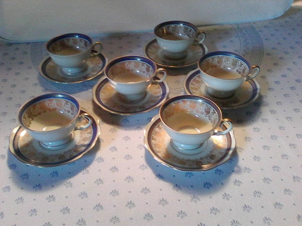 6 Theekopjes met schoteltjes van WAWEL made in Poland -Blauw, Enlèvement, Comme neuf, Porcelaine, Tasse(s) et/ou soucoupe(s)