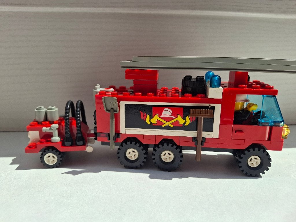 Lego 6480 Light and Sound Hook and Ladder Truck 1985, Kinderen en Baby's, Speelgoed | Duplo en Lego, Lego, Compleet, LEGOLAND