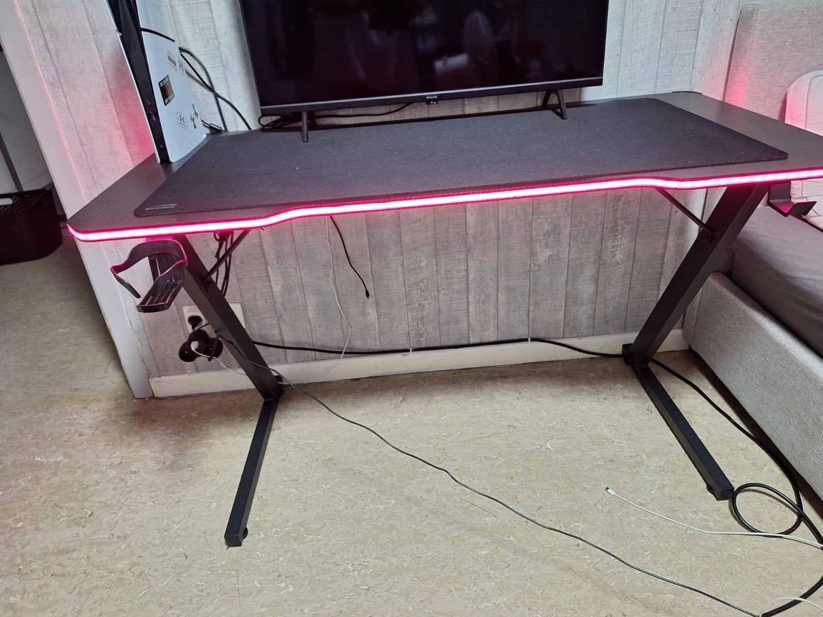 vend bureau nikel avec led 60 e