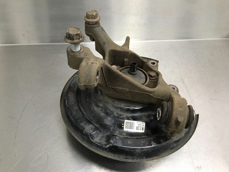WIELNAAF ACHTER 5 Gats Lexus CT 200h (01-2010/09-2020), Lexus-infoservice@lexus.de, Gebruikt, Lexus, Toyota-Allee 2
50858  Köln, DE
