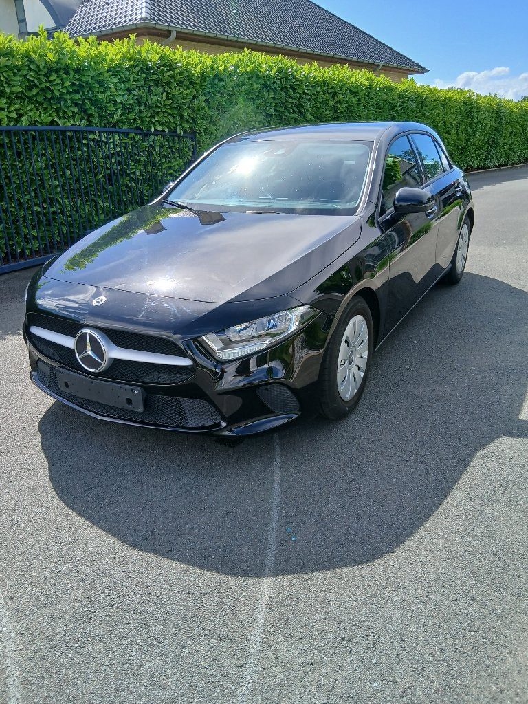 MERCEDES A 180 12/2021 59 000 KM, Classe A, Achat, 4 portes, Entreprise
