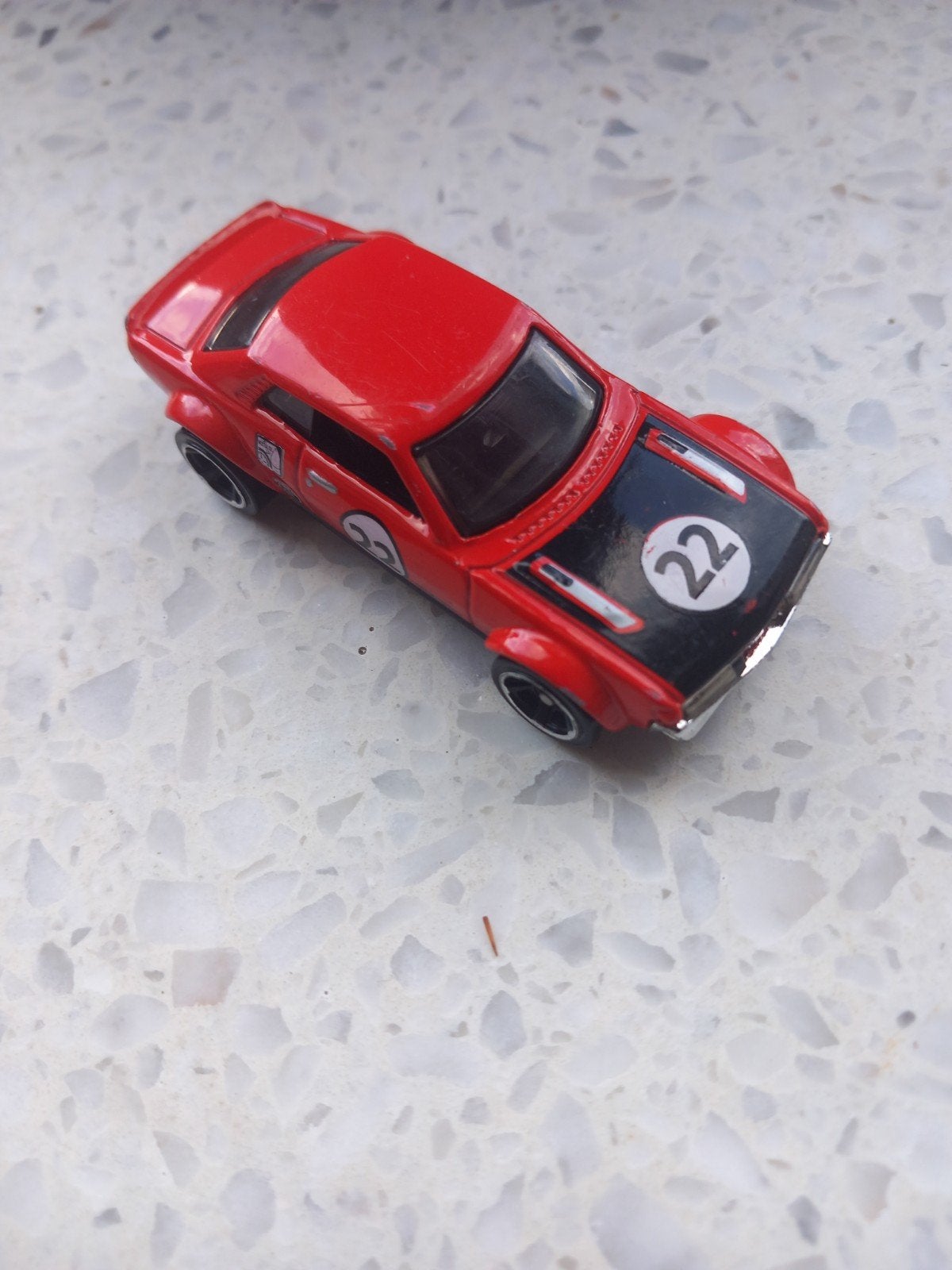 hotwheels celica, Collections, Broches, Pins & Badges, Enlèvement ou Envoi, Comme neuf