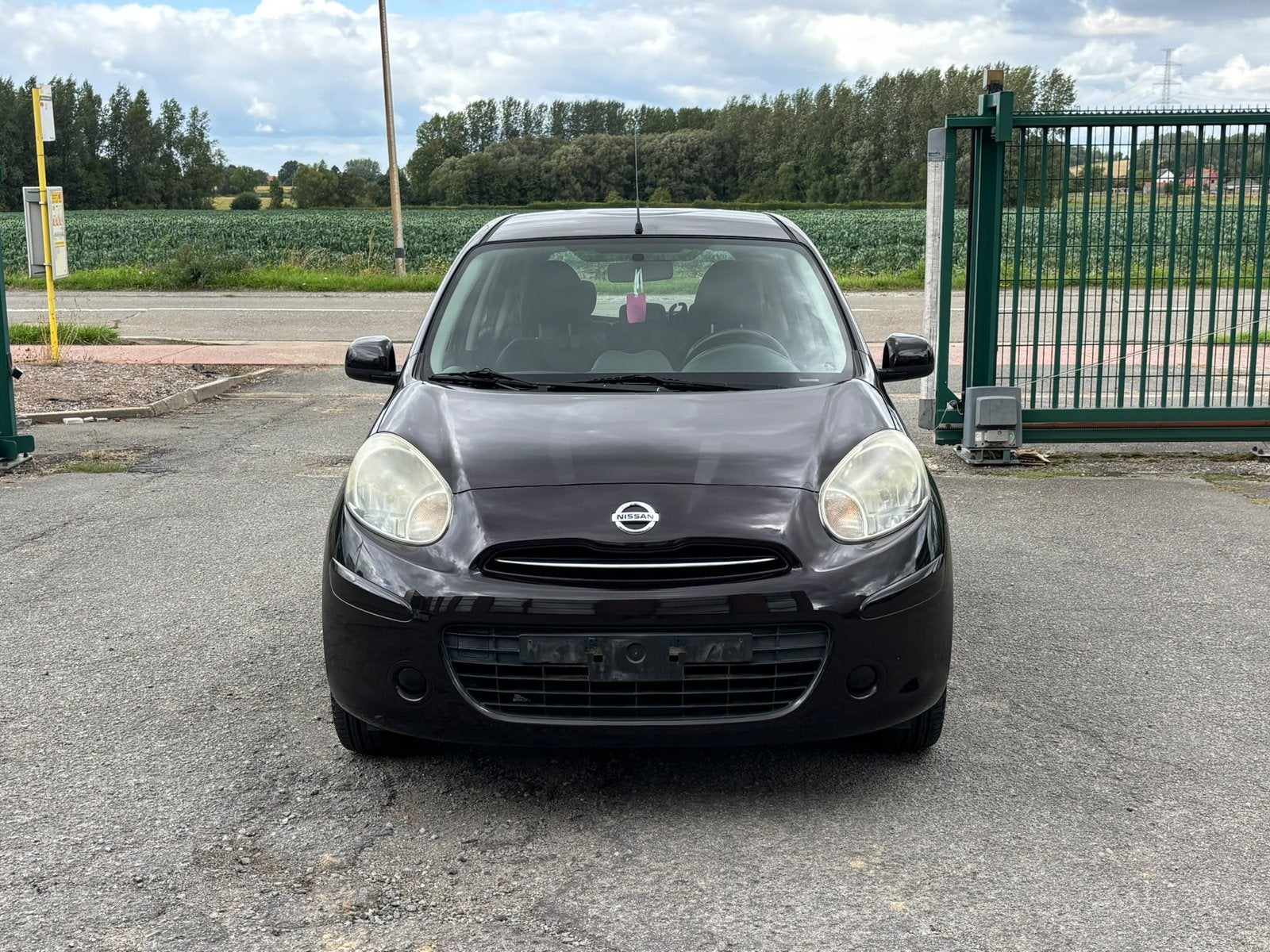 Nissan Micra 1.2 essence airco lez ok, Auto's, https://public.car-pass.be/vhr/ade5ffd6-8dc1-4462-9d00-55495994e9cc, 1198 cc, Zwart