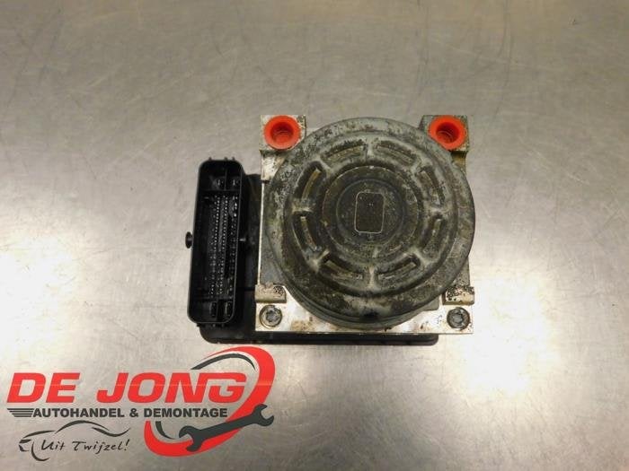 Pompe ABS d'un Volkswagen Caddy, Volkswagen, -, 3 mois de garantie, Utilisé