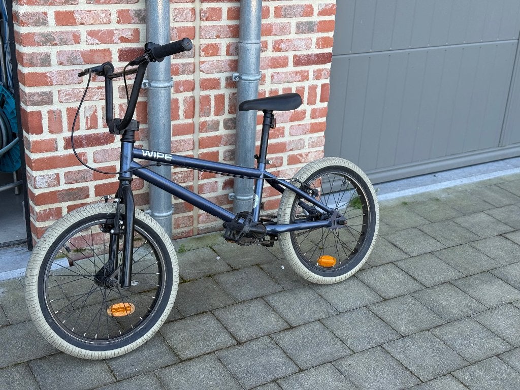BMX 18 inch, Fietsen en Brommers, Ophalen, B-twin, Velgrem, 16 tot 20 inch