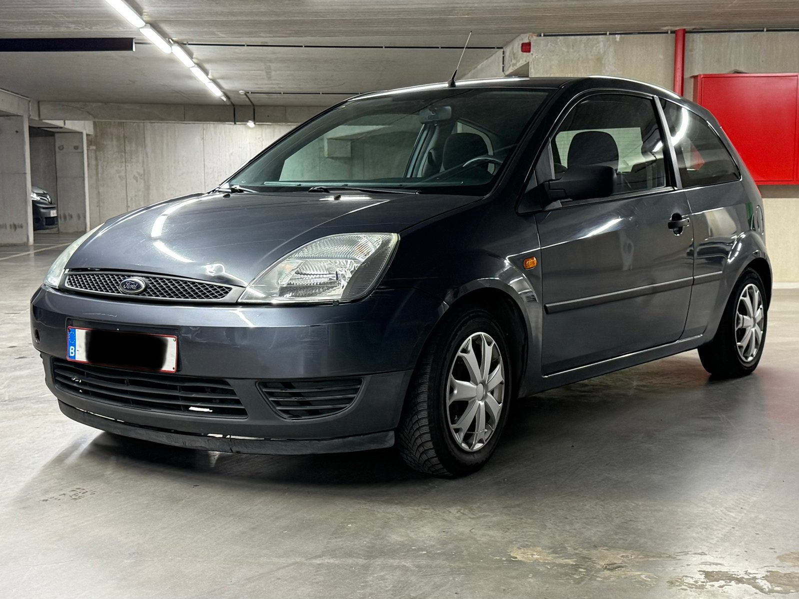 Ford fiesta 2005 essence euro4, Autos, Achat, Boîte manuelle, Noir, 5 places