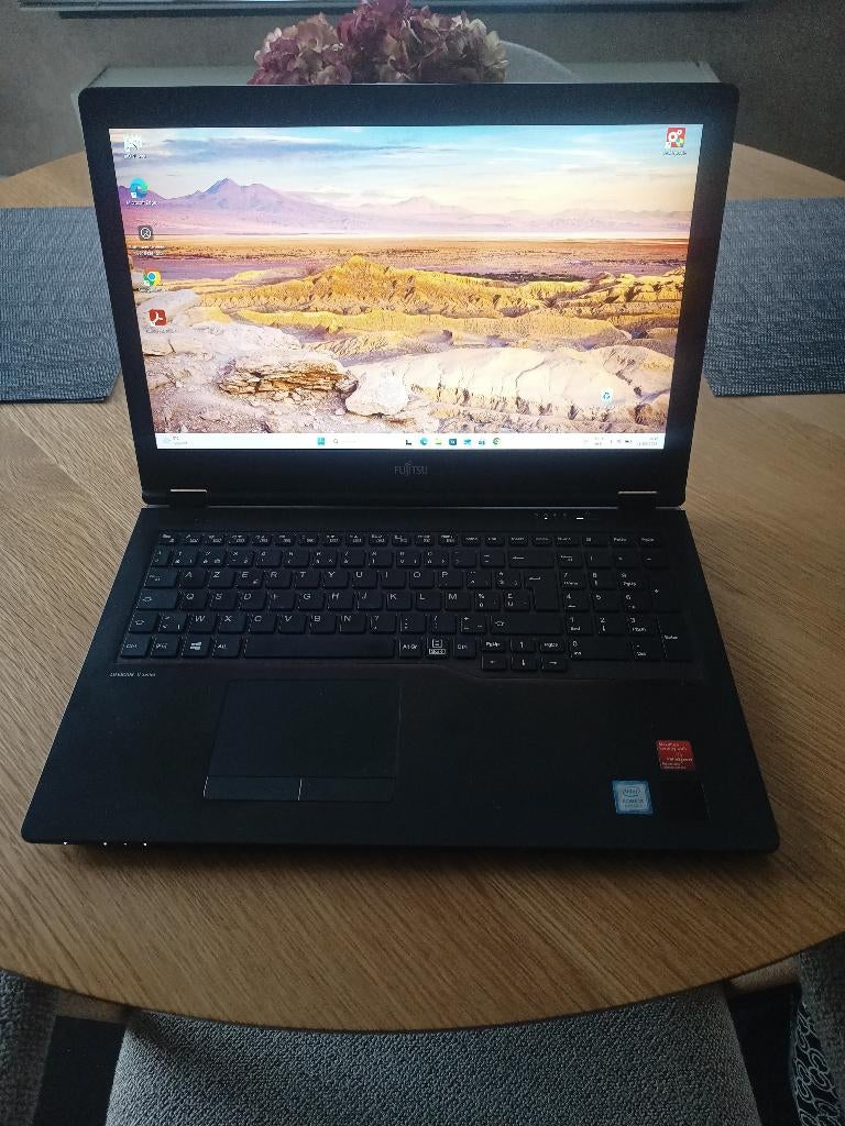 Lifebook 15,6" FHD - i5/16GB/500GB SSD - Win11 Pro, Informatique & Logiciels, Enlèvement ou Envoi, Azerty, SSD
