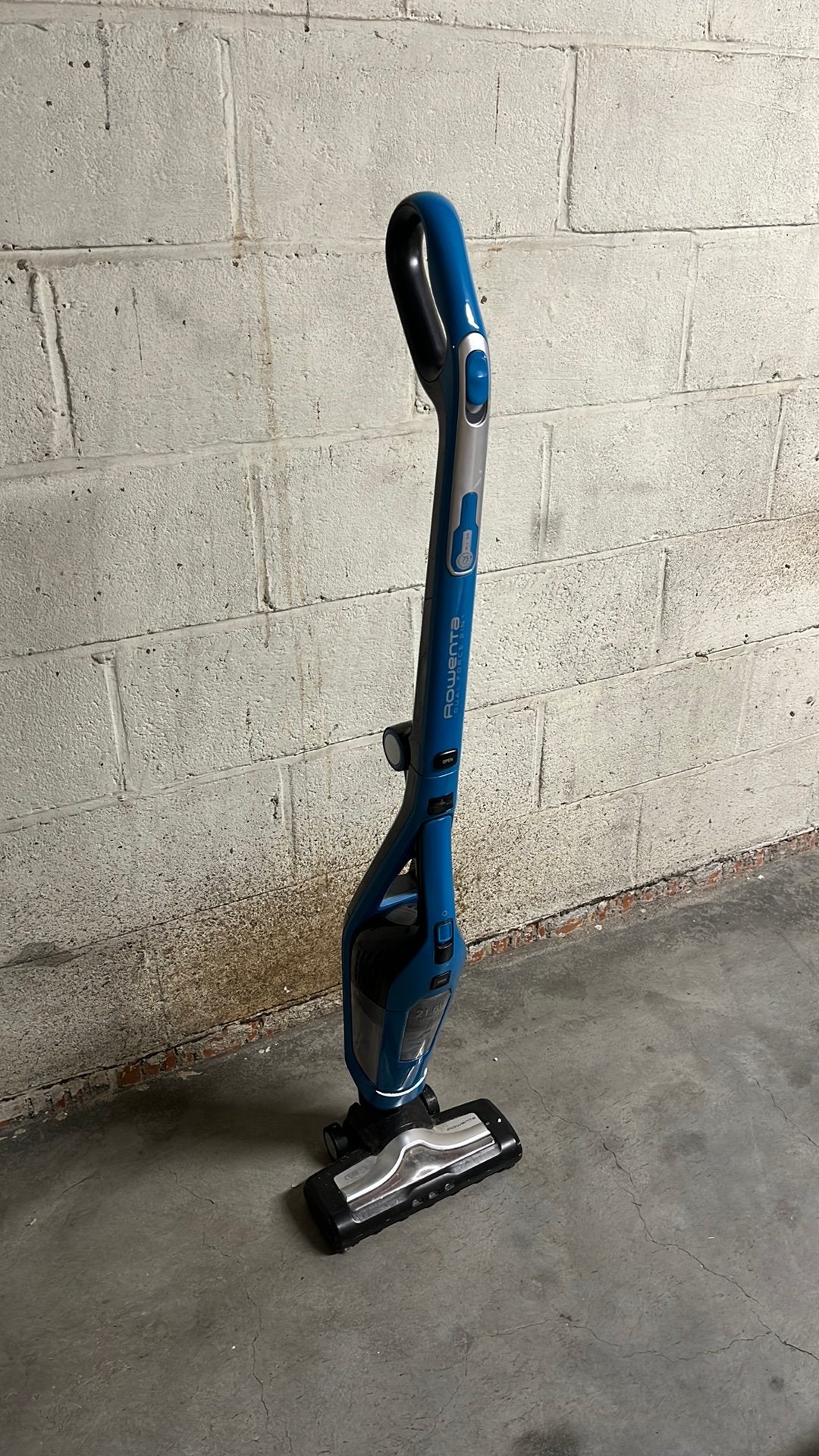 Aspirateur Rowenta sans fil, Electroménager, Enlèvement, Utilisé
